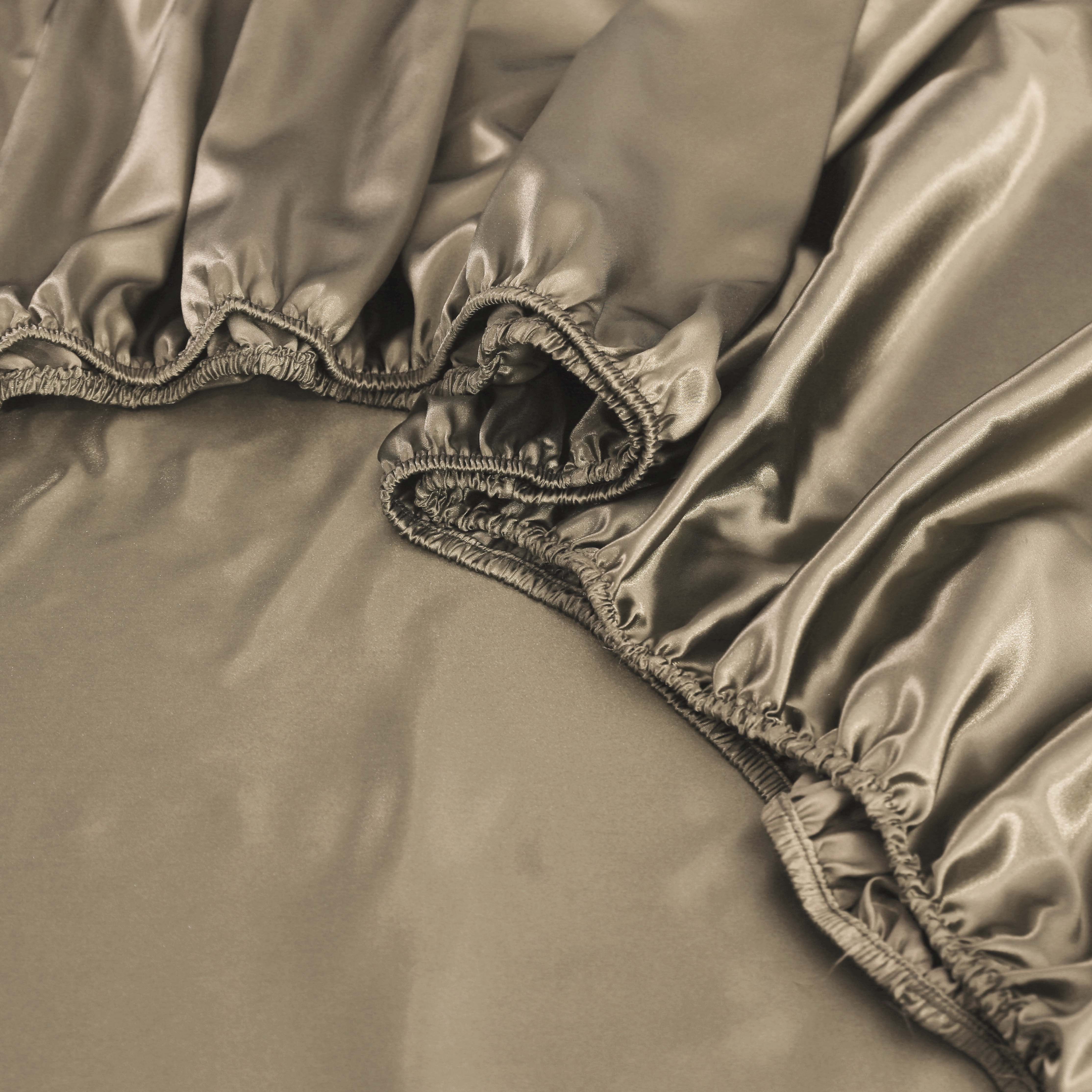 Luxury Satin Silk 6-Piece Bedding Set – Duvet Cover, Fitted Sheet & Pillowcases – Hotel-Style Soft, Elegant Bed Linen UK Sizes