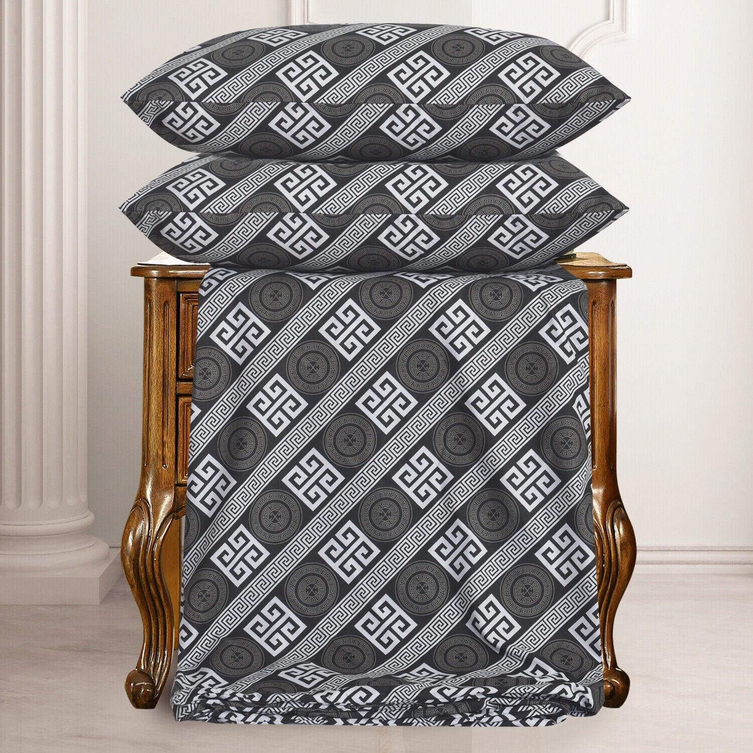 4 Piece Microfibre Bedding Set - Hypoallergenic Geo Luxe Duvet Cover