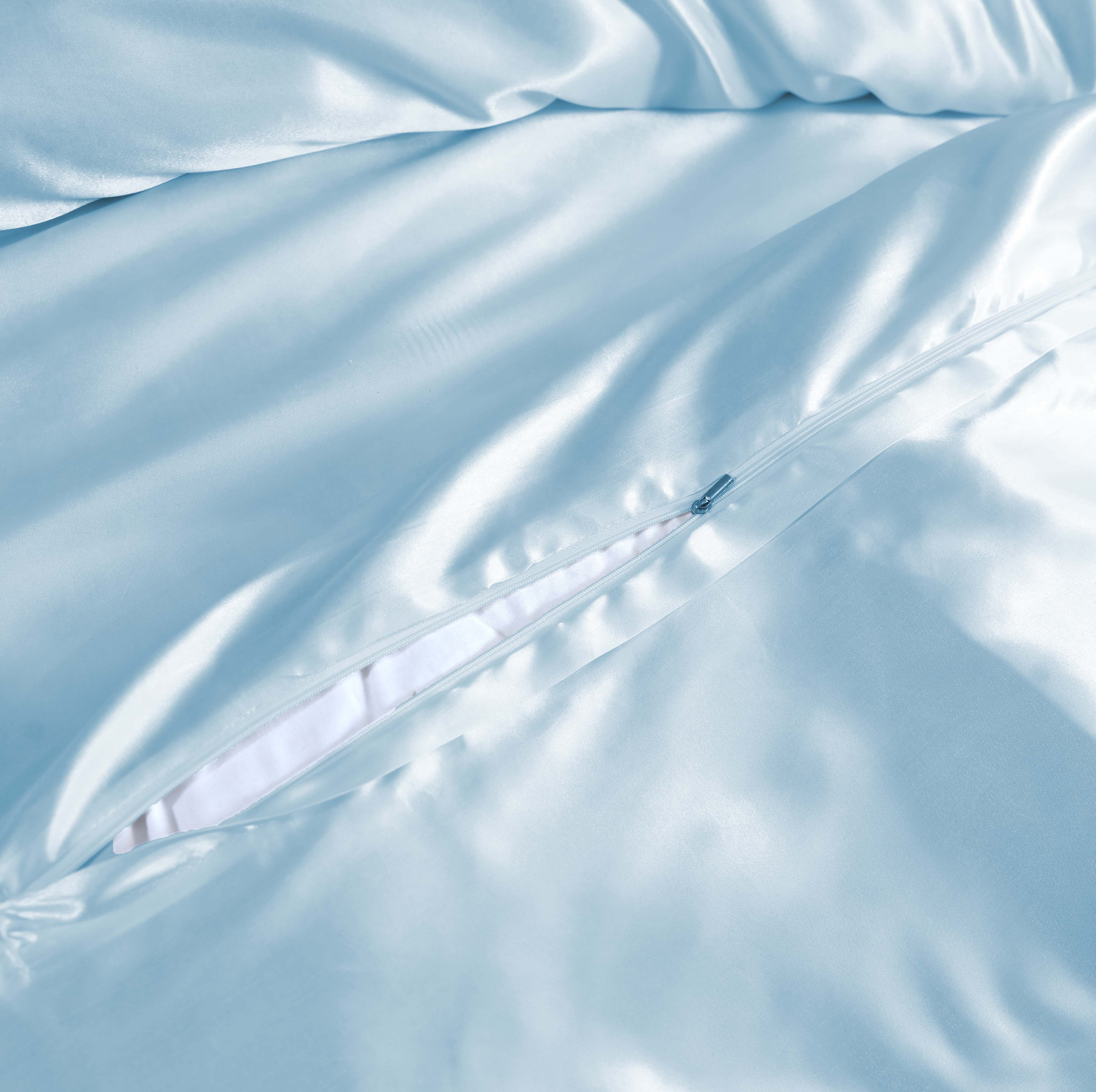 Luxury Satin Silk 6-Piece Bedding Set – Duvet Cover, Fitted Sheet & Pillowcases – Hotel-Style Soft, Elegant Bed Linen UK Sizes