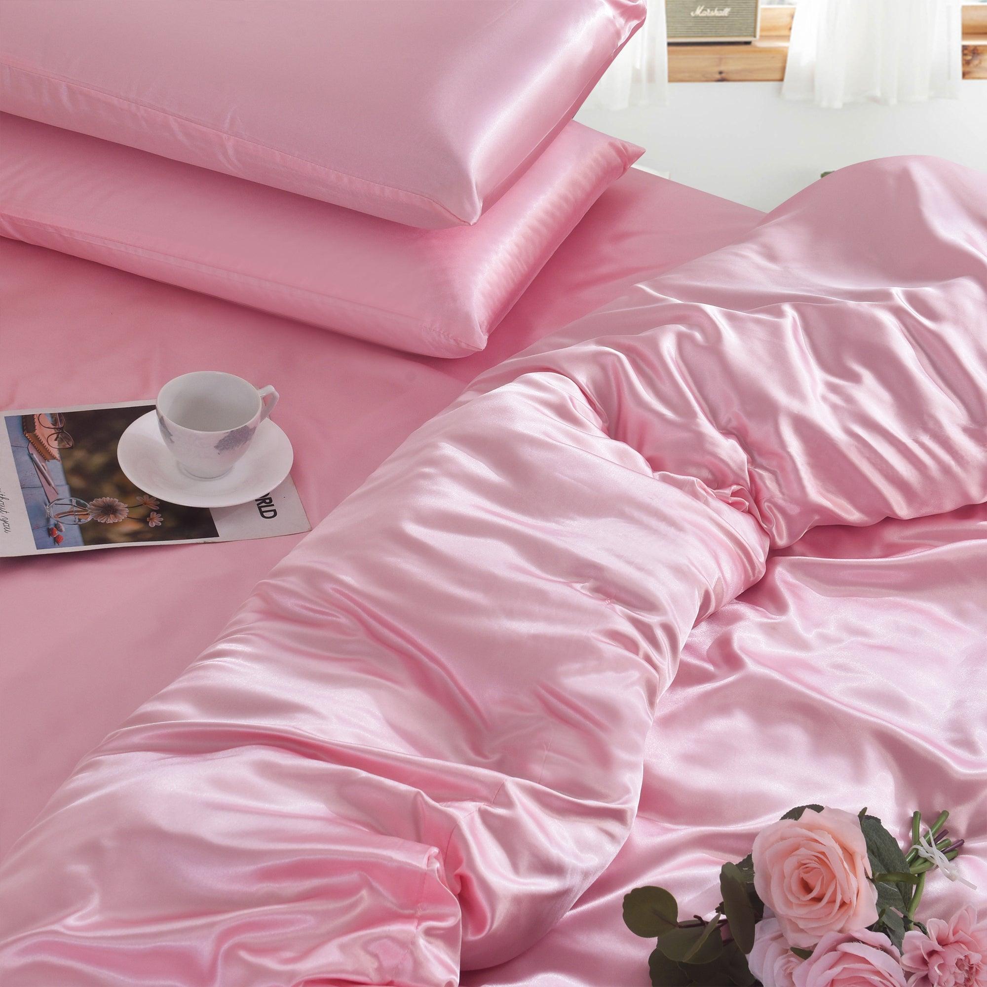 Luxury 3 PCS Blush Pink Satin Bedding Set ‚Äì Soft Silk Duvet Collection