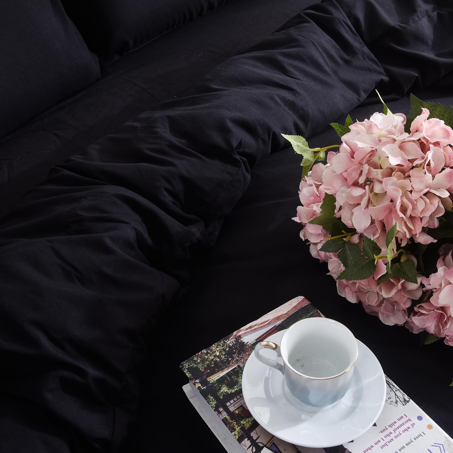 Microfiber quilt cover set
